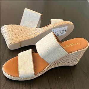 Andre Assous Beige and Brown Wedges